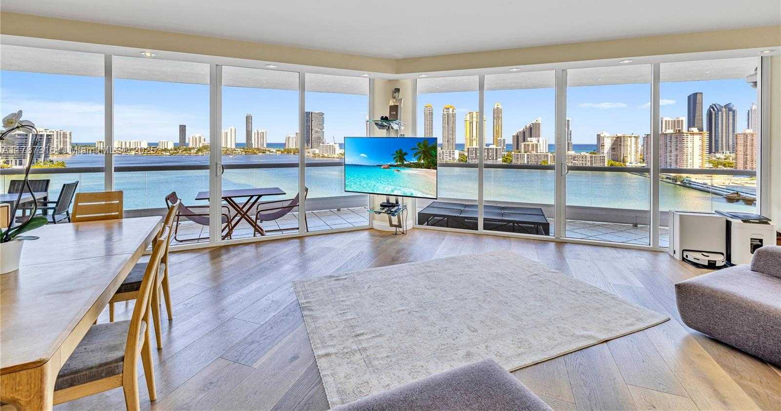 Small Image of 2600 ISLAND BLVD #1704, Aventura Number 8