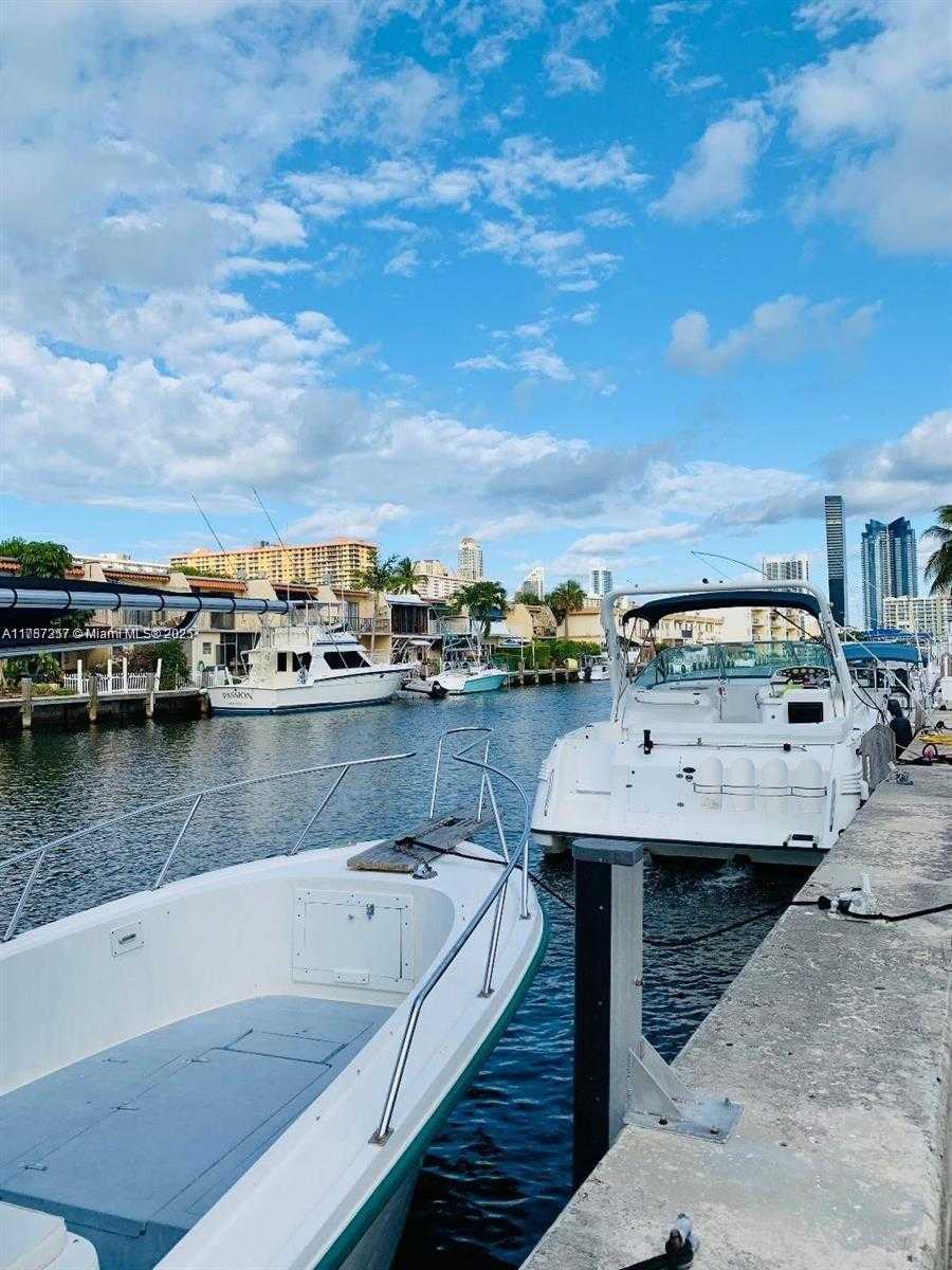 Small Image of 3660 NORTH EAST 166TH ST #504, North Miami Beach Number 12