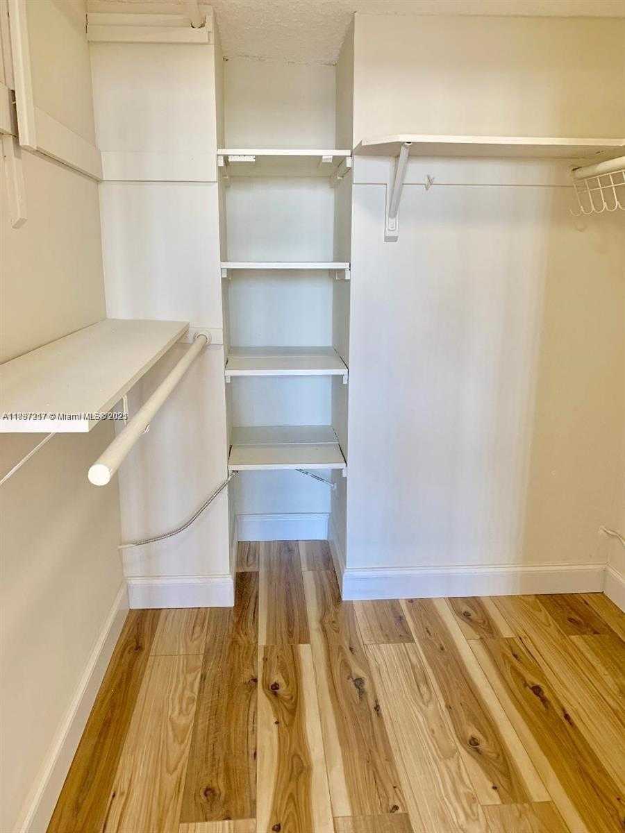 Small Image of 3660 NORTH EAST 166TH ST #504, North Miami Beach Number 7