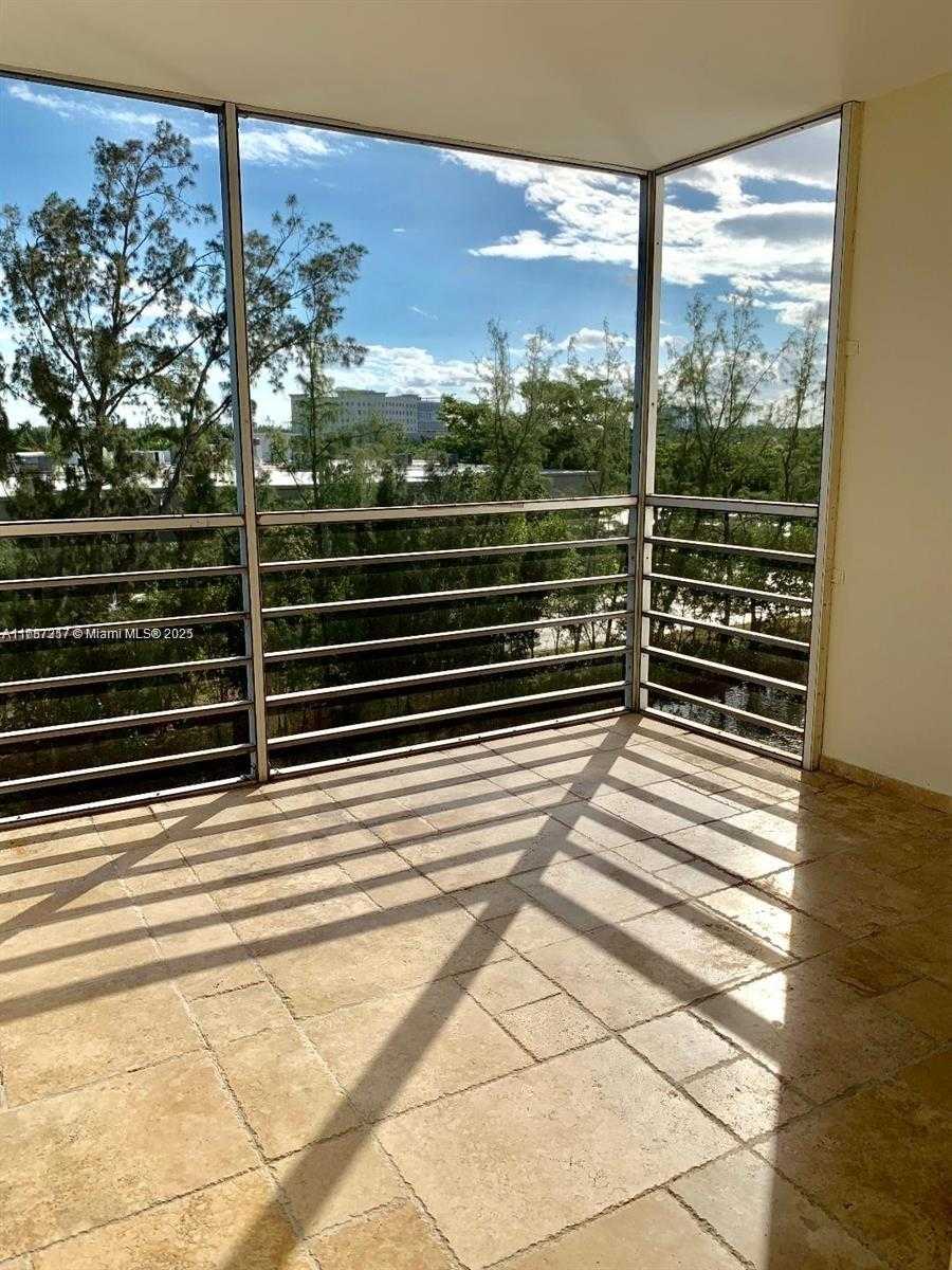 Small Image of 3660 NORTH EAST 166TH ST #504, North Miami Beach Number 9