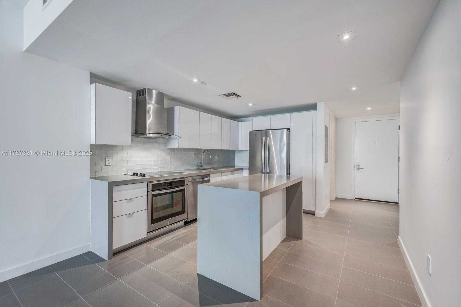 Small Image of 1600 NORTH EAST 1ST AVE #1401, Miami Number 2