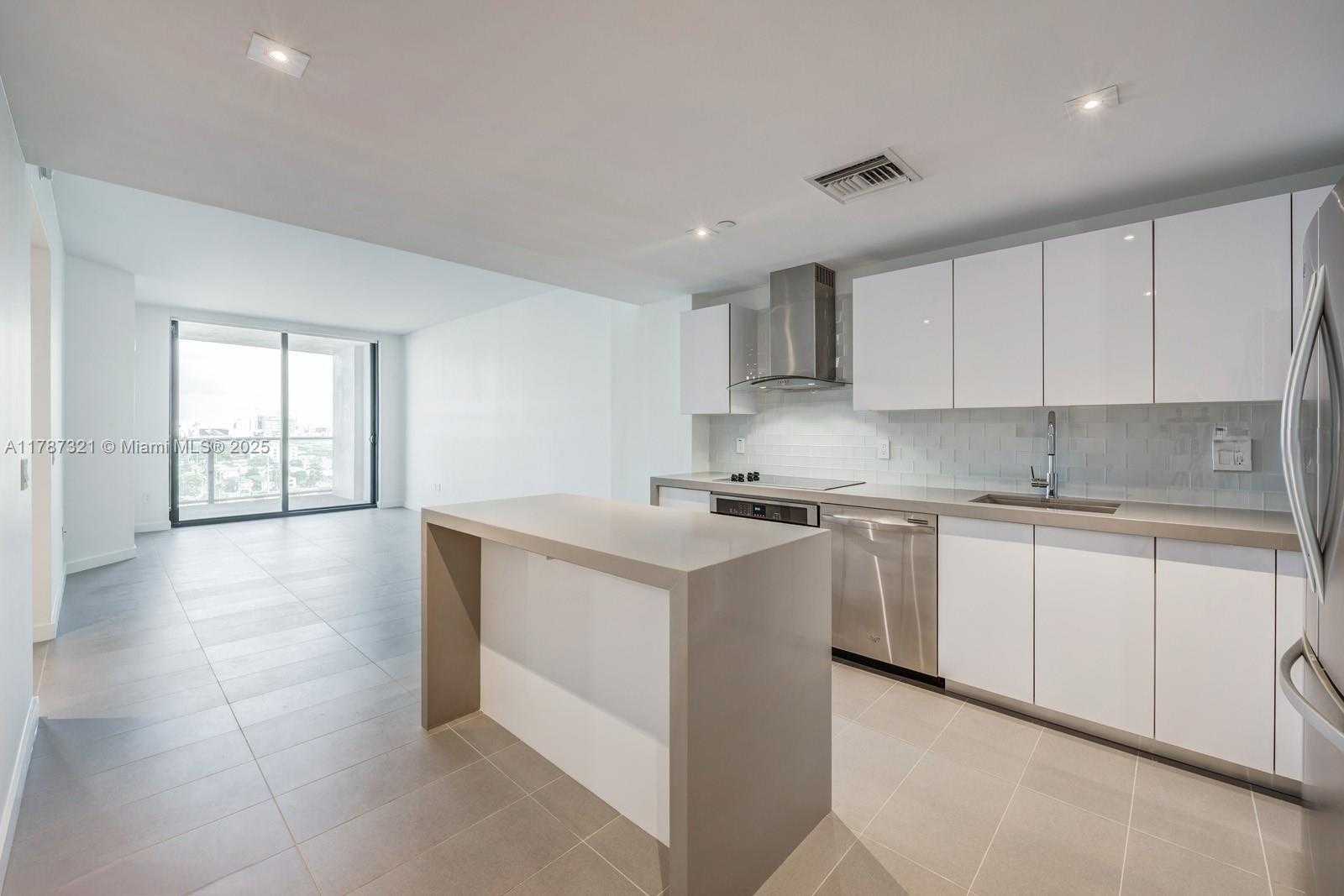 Small Image of 1600 NORTH EAST 1ST AVE #1401, Miami Number 8