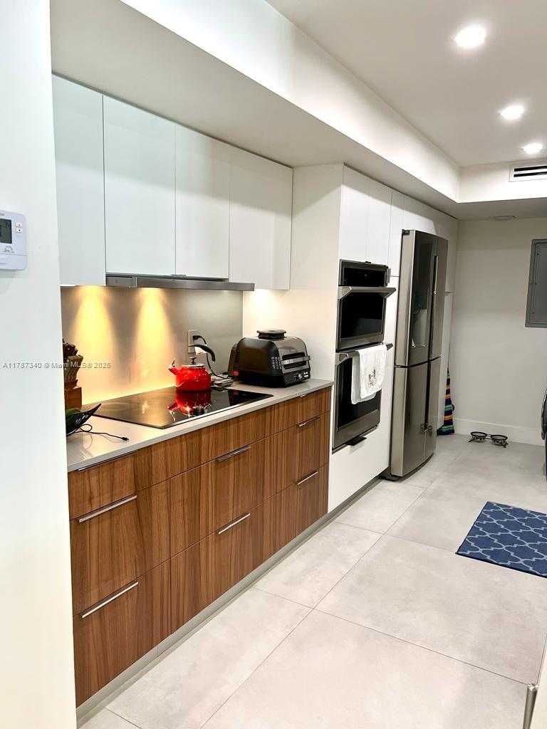 Small Image of 6917 COLLINS AVE #704, Miami Beach Number 6