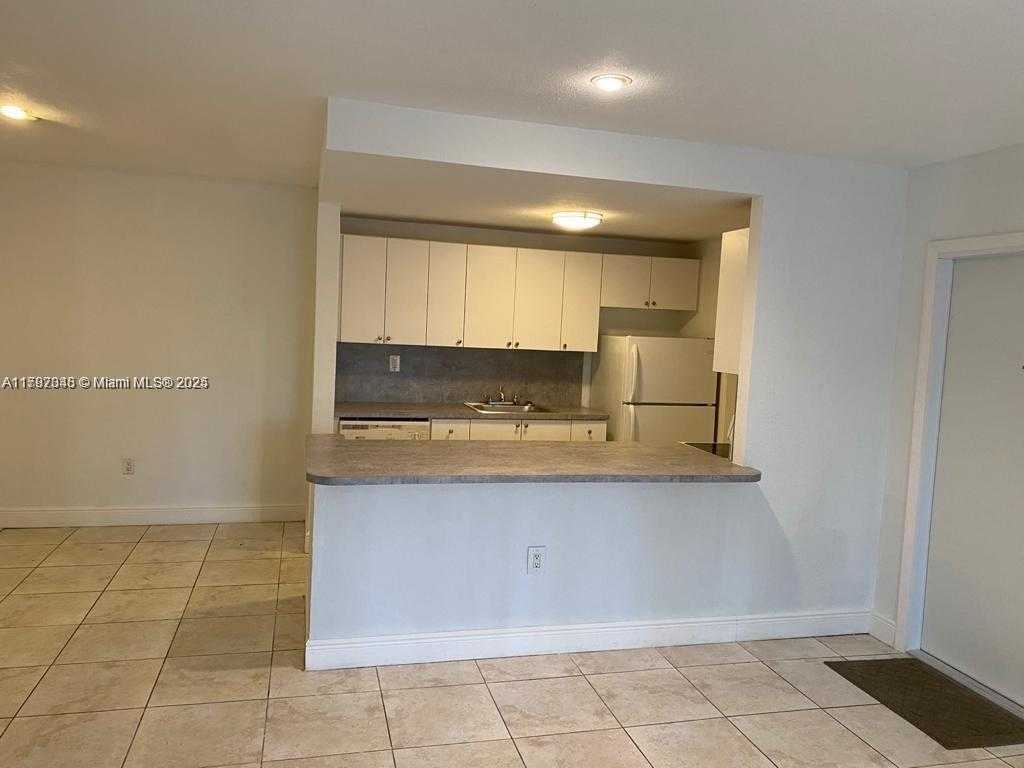Small Image of 7901 SOUTH WEST 104TH ST #214H, Miami Number 2
