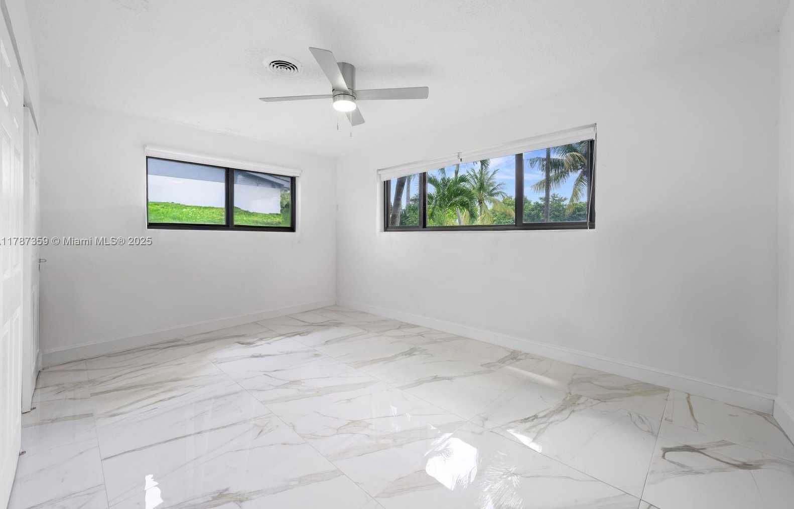 Small Image of 1951 NORTH EAST 187TH DR, North Miami Beach Number 23