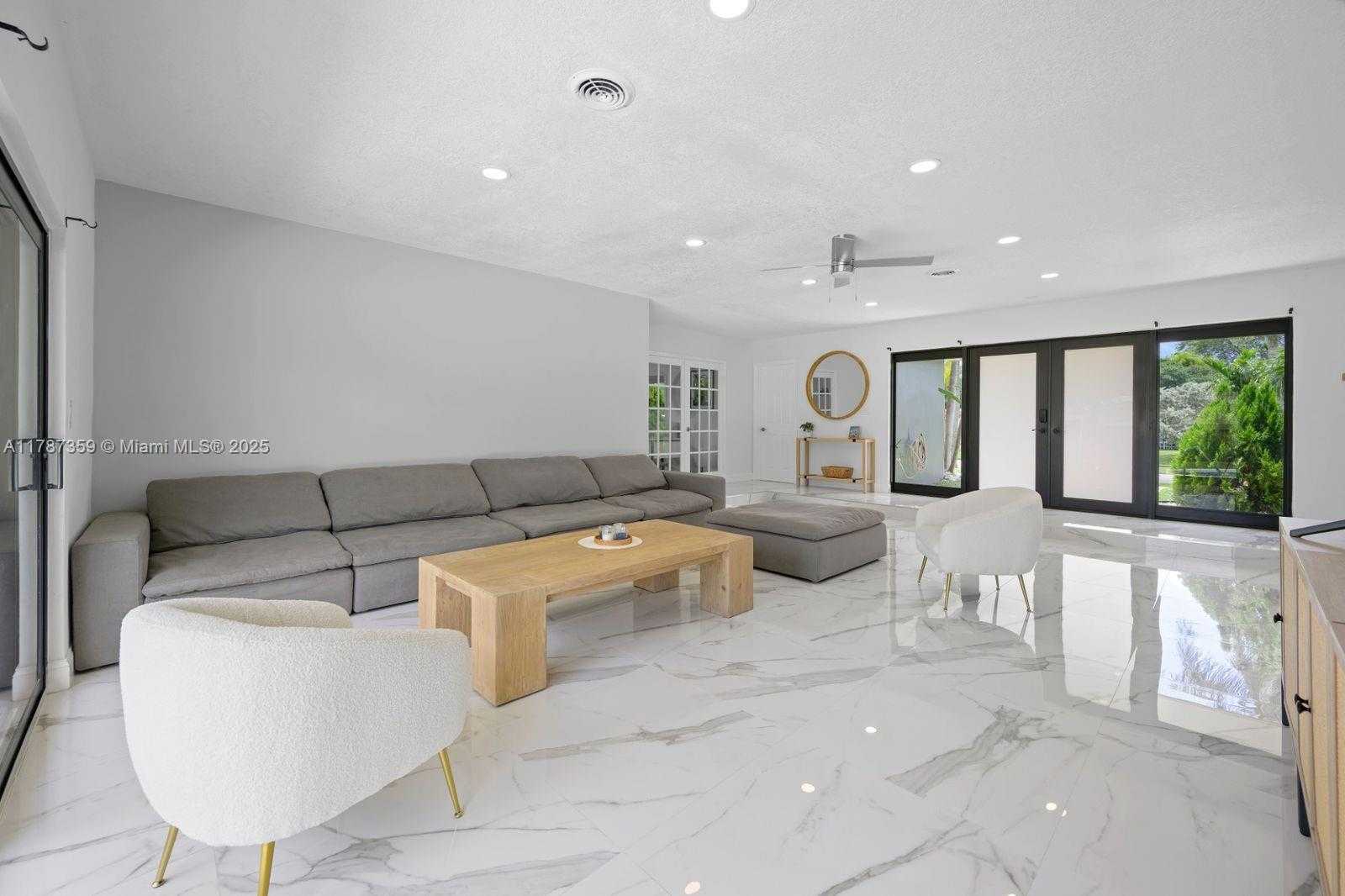 Small Image of 1951 NORTH EAST 187TH DR, North Miami Beach Number 7