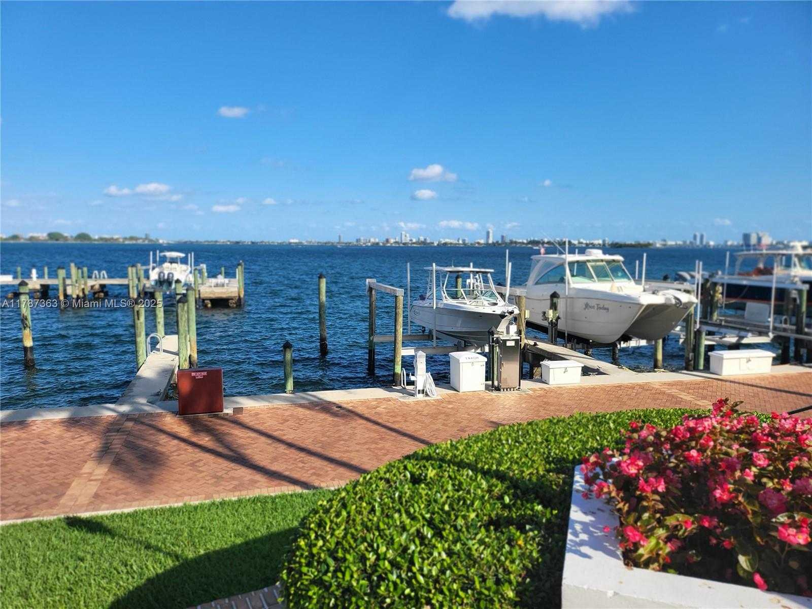 Small Image of 1000 QUAYSIDE TER #812, Miami Number 39