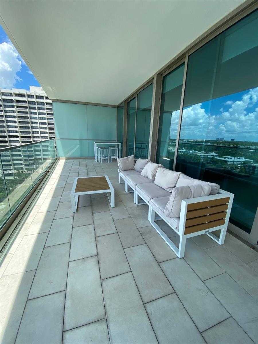 Small Image of 10201 COLLINS AVE #1005, Bal Harbour Number 11