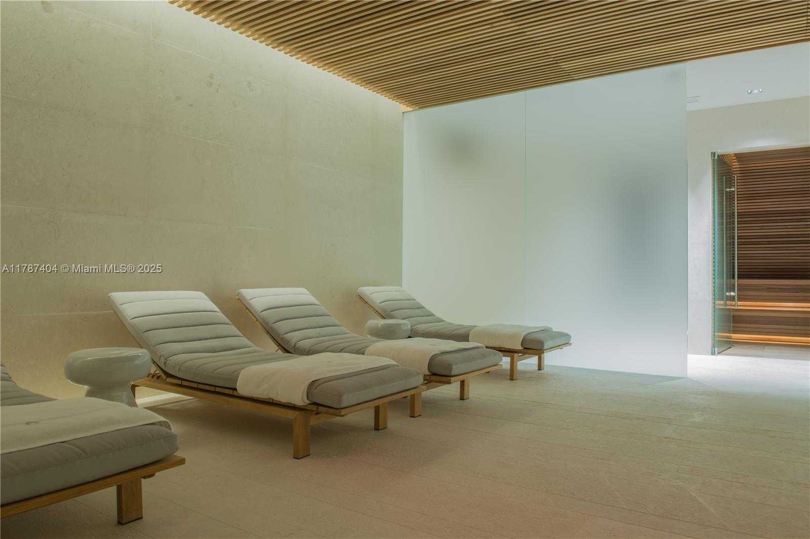 Small Image of 10201 COLLINS AVE #1005, Bal Harbour Number 14