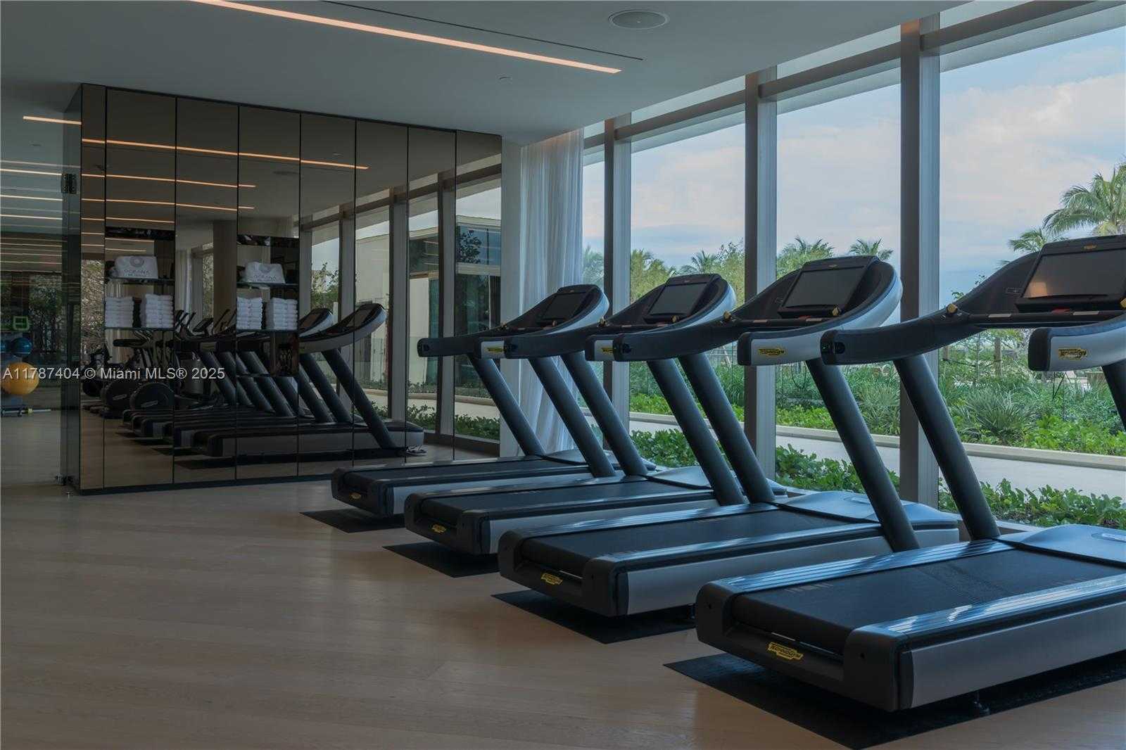 Small Image of 10201 COLLINS AVE #1005, Bal Harbour Number 15