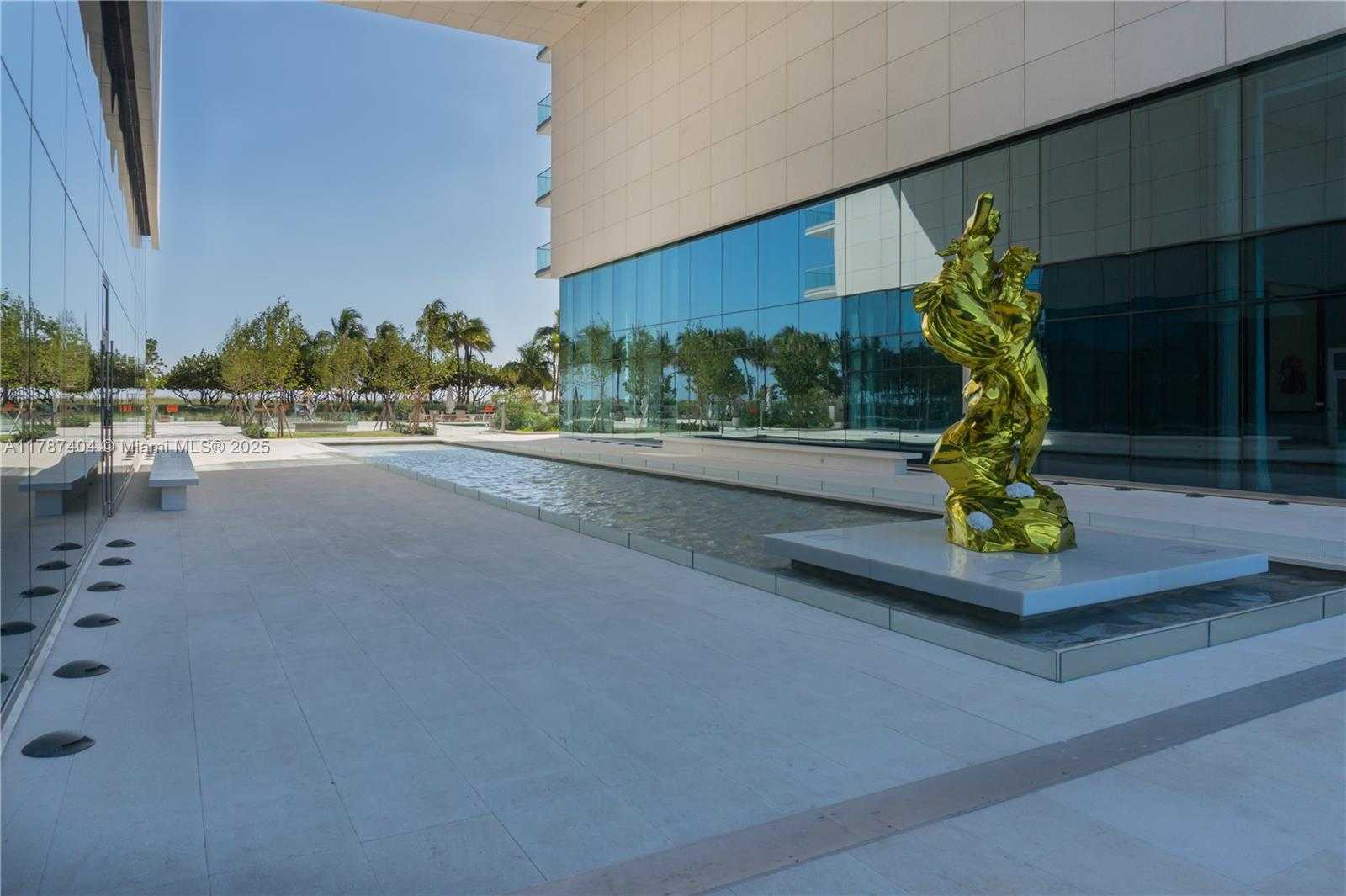 Small Image of 10201 COLLINS AVE #1005, Bal Harbour Number 16