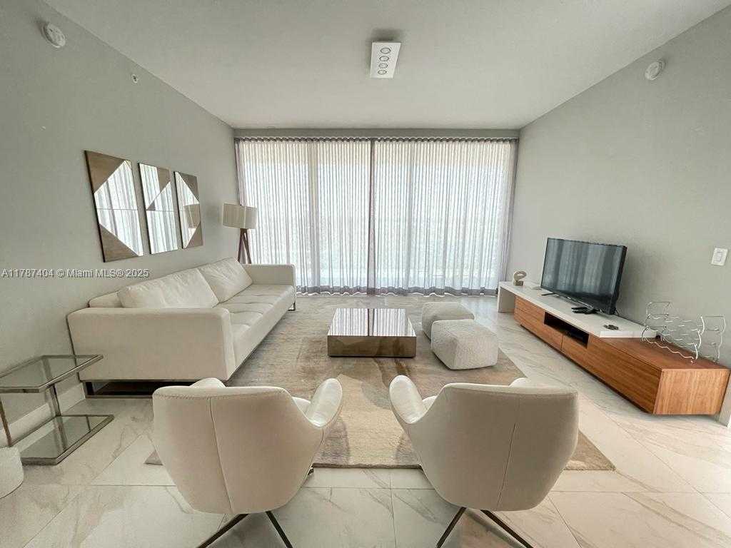Small Image of 10201 COLLINS AVE #1005, Bal Harbour Number 2