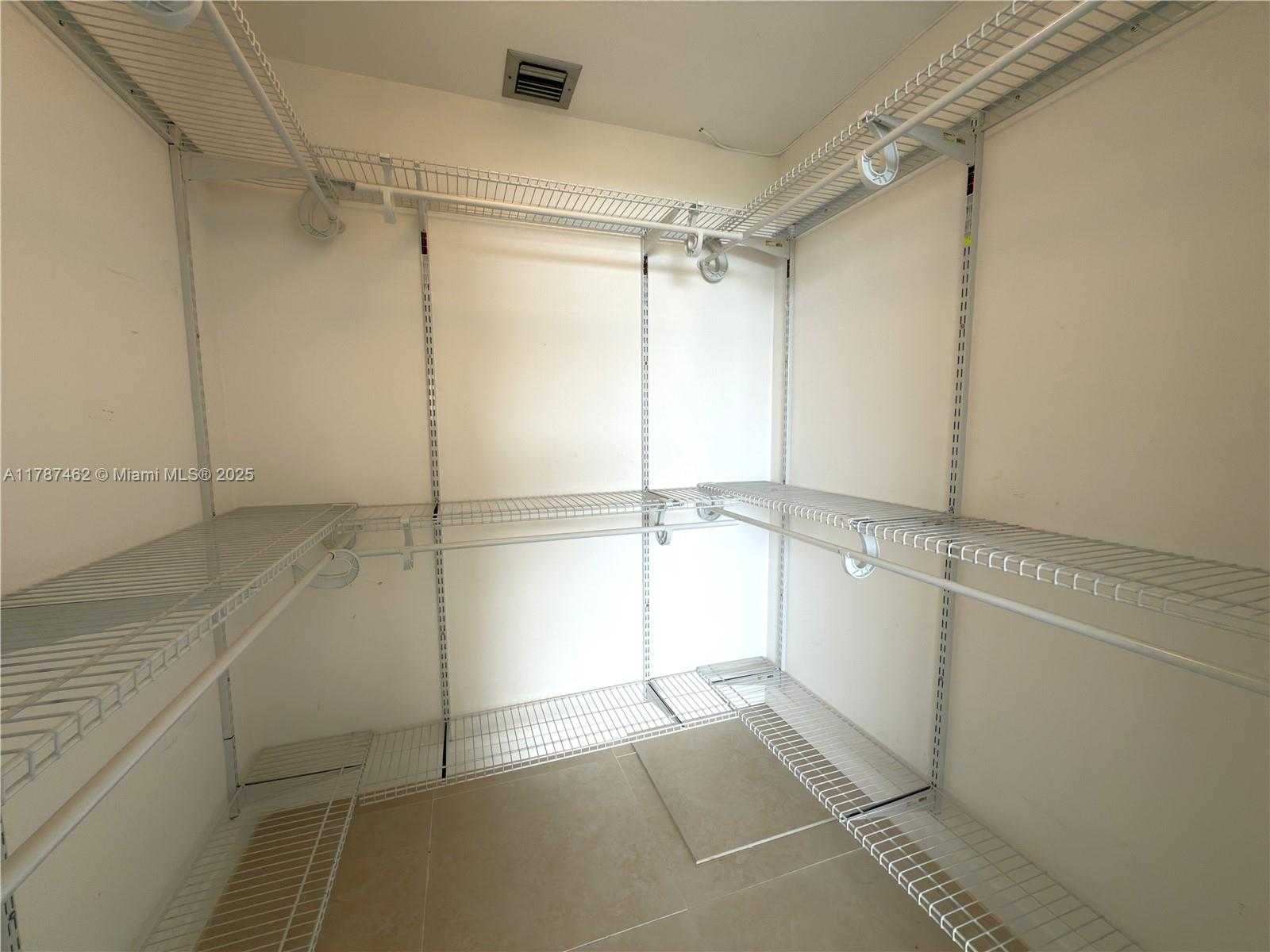 Small Image of 11113 BISCAYNE BLVD #552, Miami Number 24