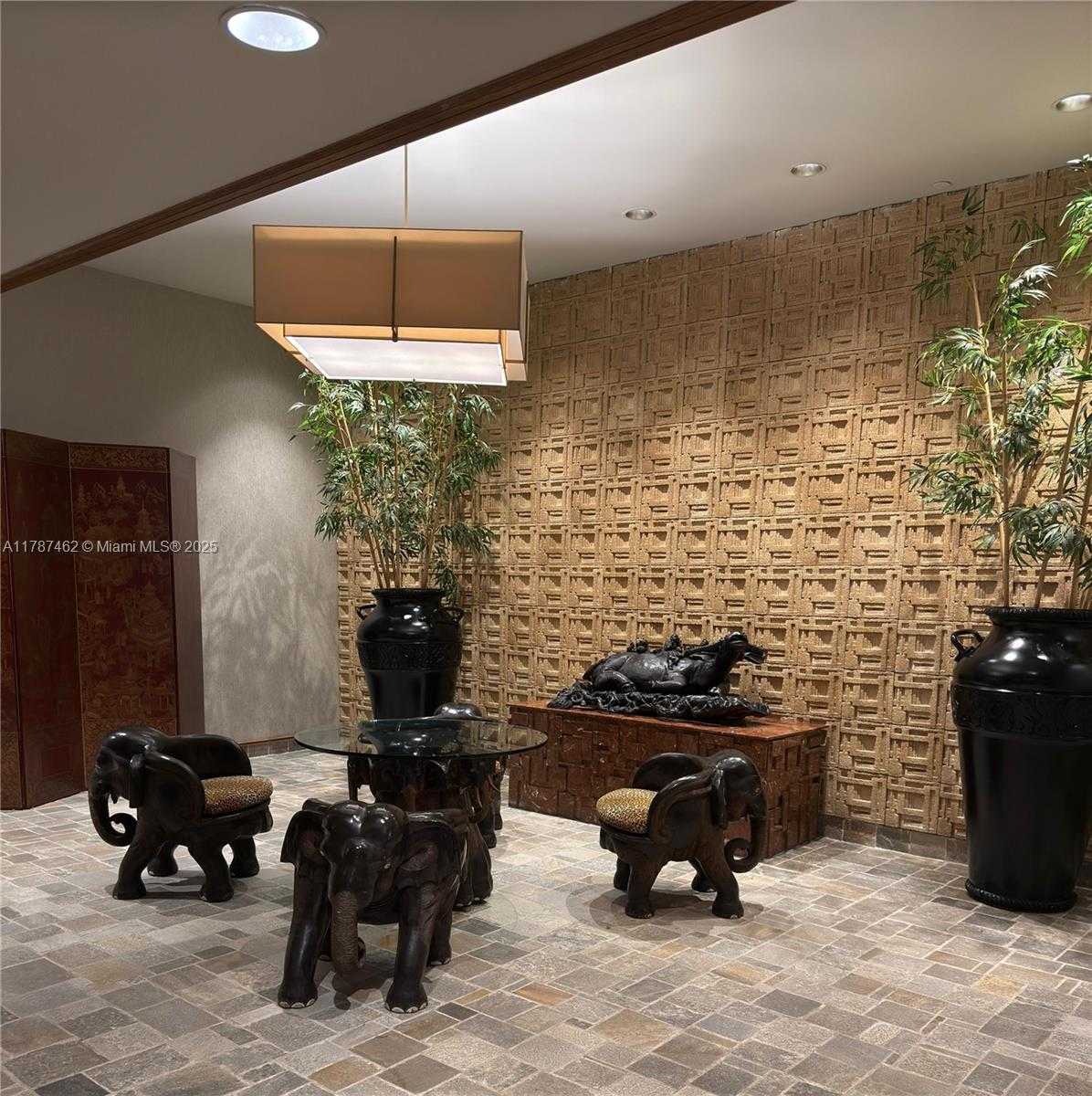Small Image of 11113 BISCAYNE BLVD #552, Miami Number 30