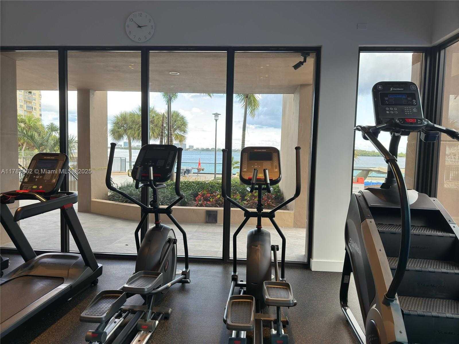 Small Image of 11113 BISCAYNE BLVD #552, Miami Number 32