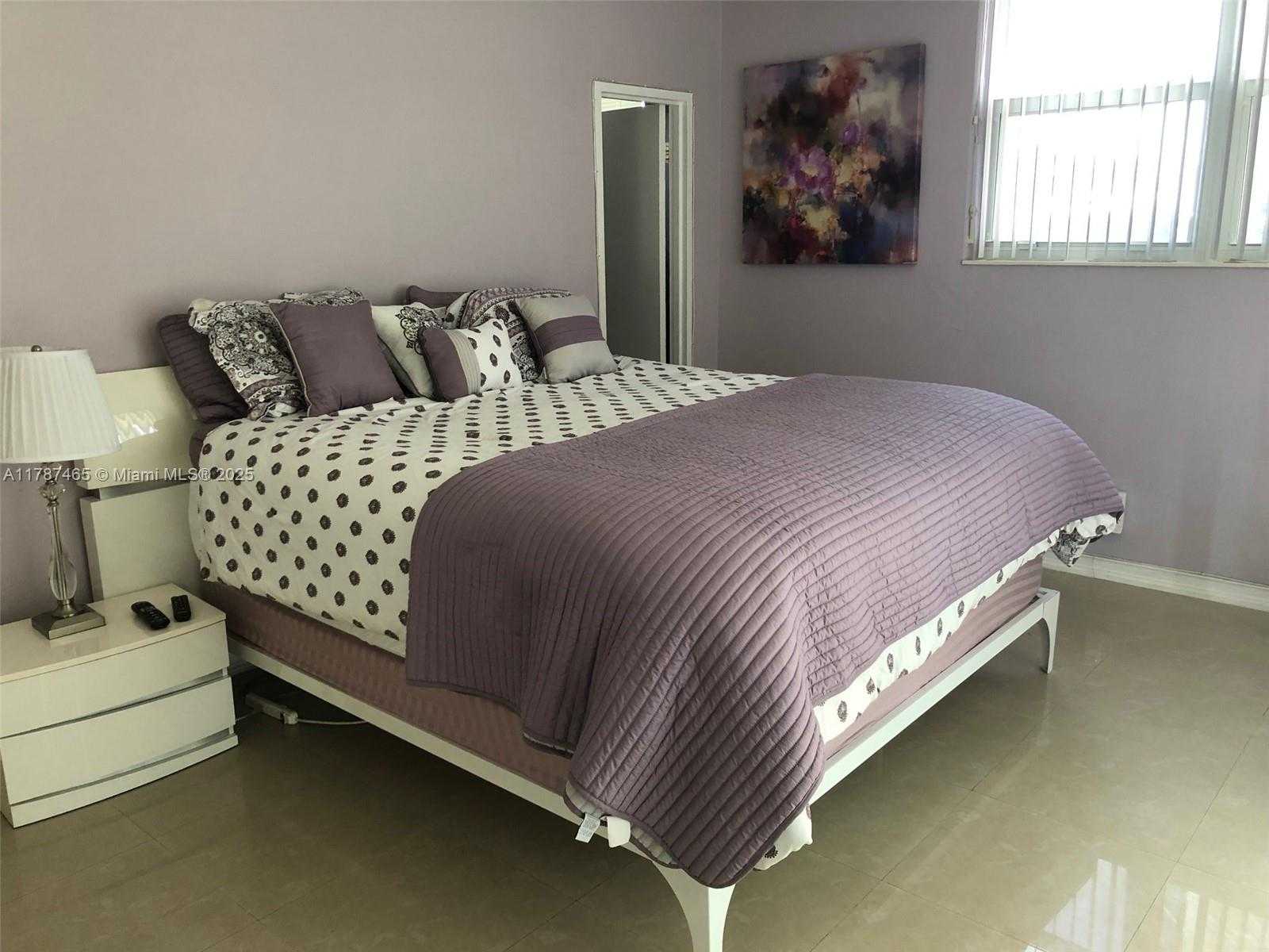 Small Image of 3001 SOUTH OCEAN DR #327, Hollywood Number 10