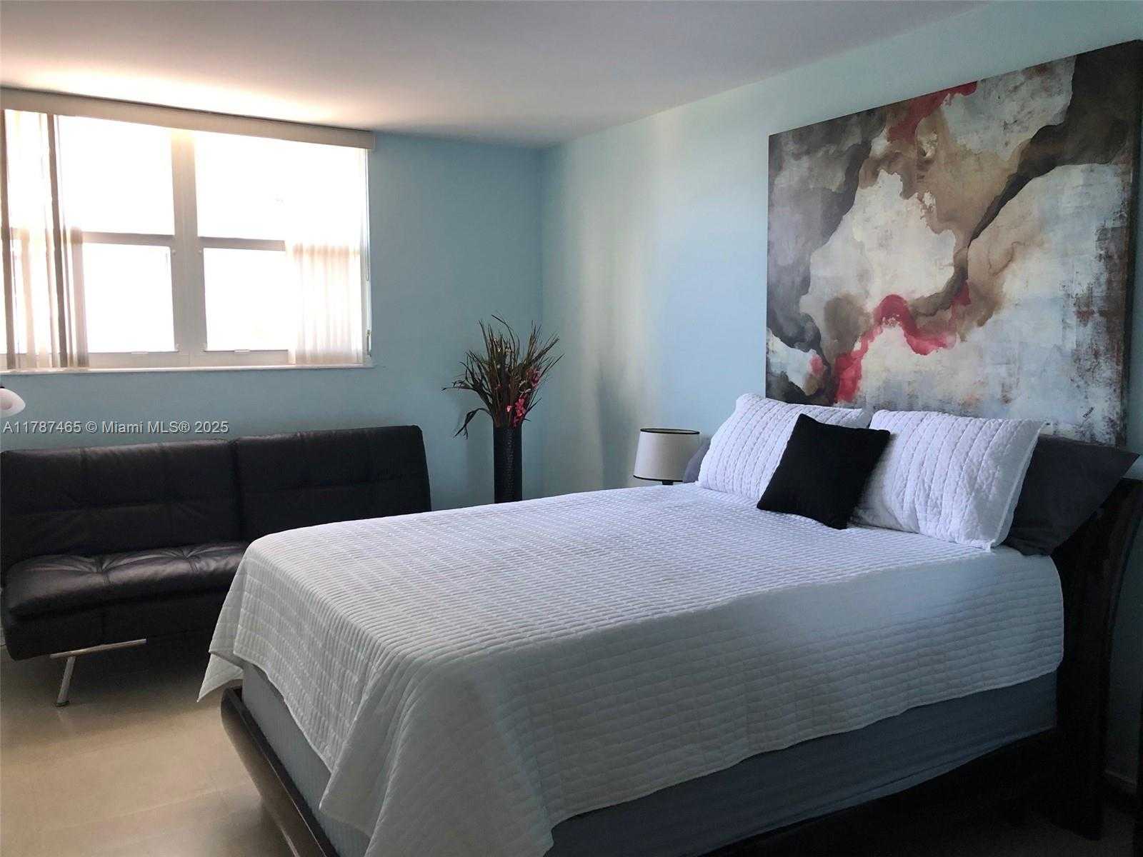 Small Image of 3001 SOUTH OCEAN DR #327, Hollywood Number 13