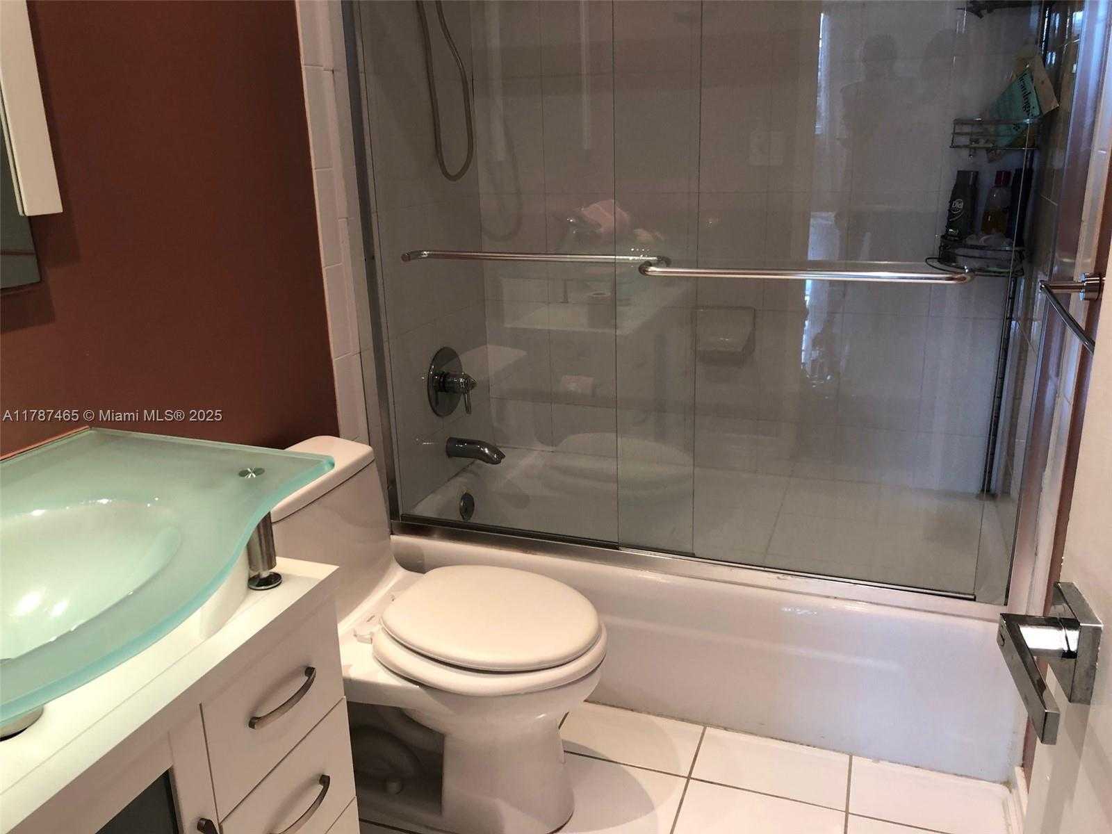 Small Image of 3001 SOUTH OCEAN DR #327, Hollywood Number 14