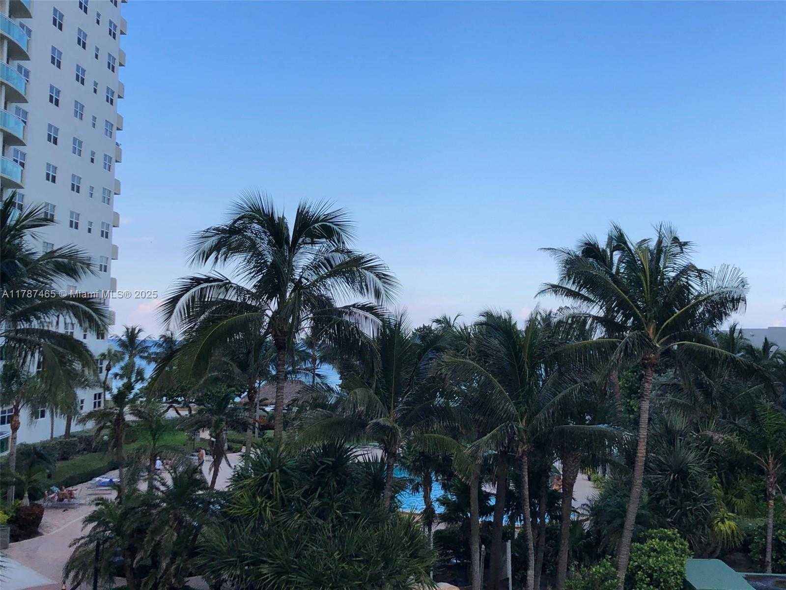 Small Image of 3001 SOUTH OCEAN DR #327, Hollywood Number 24