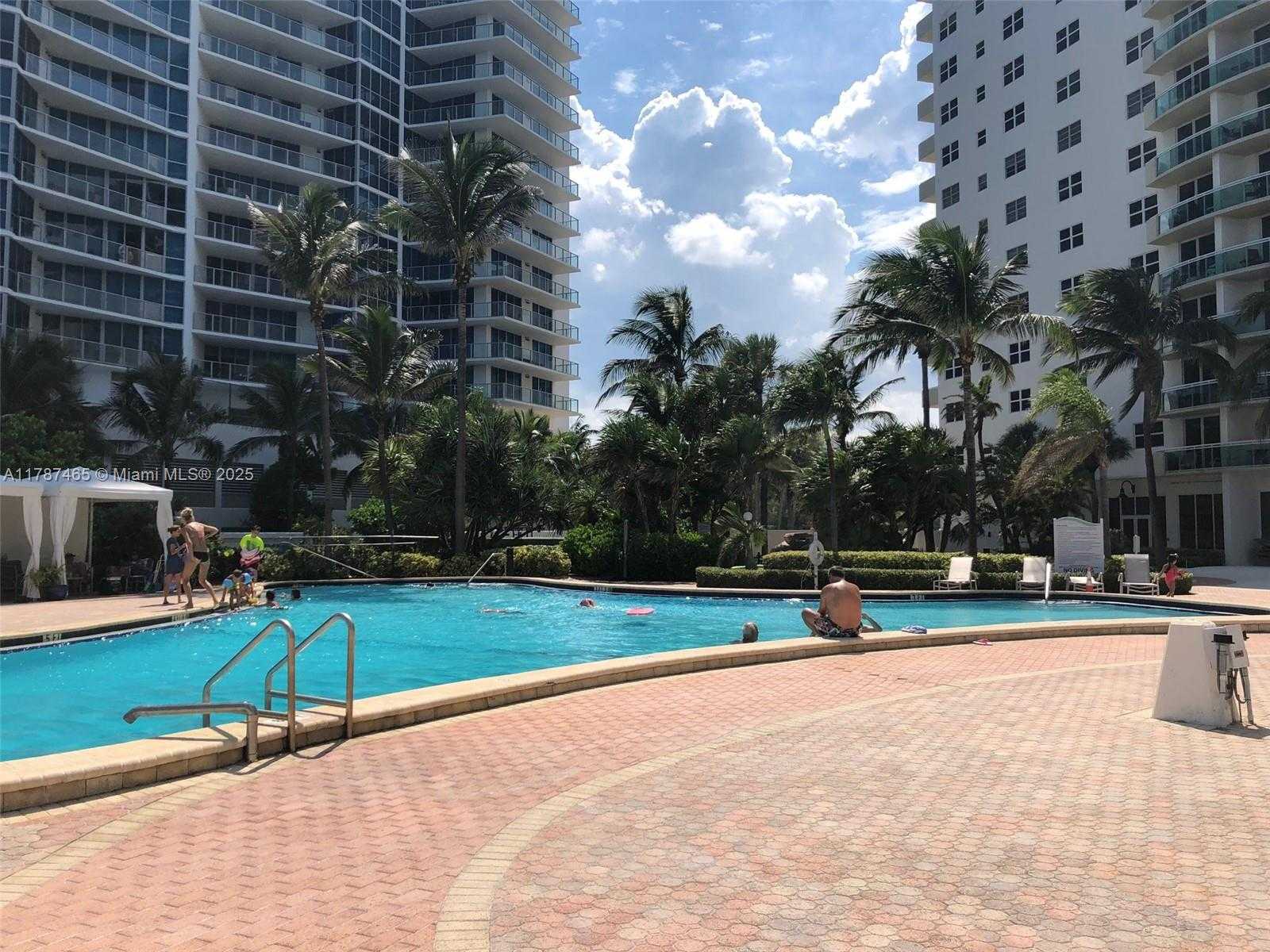 Small Image of 3001 SOUTH OCEAN DR #327, Hollywood Number 28