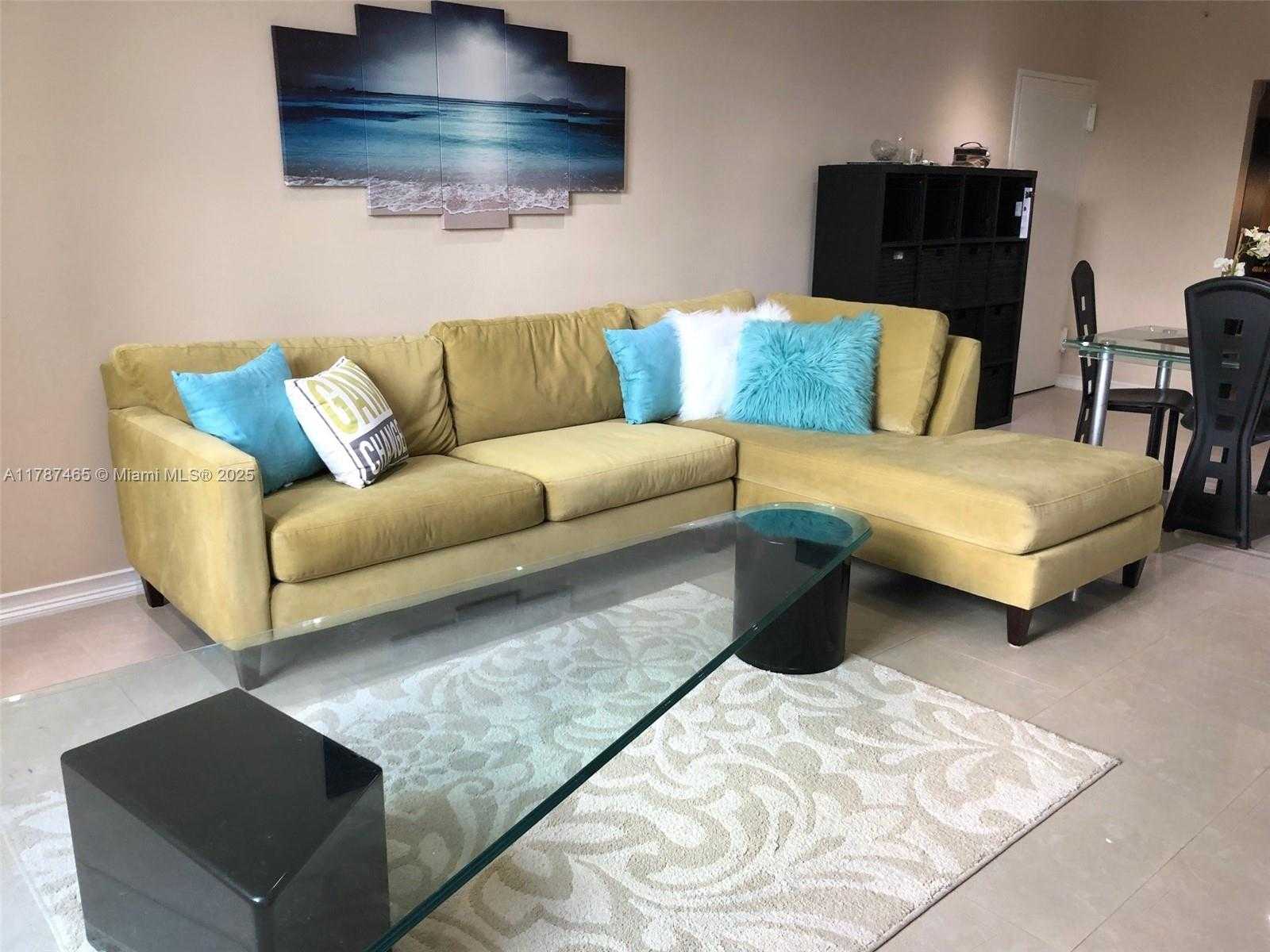 Small Image of 3001 SOUTH OCEAN DR #327, Hollywood Number 3