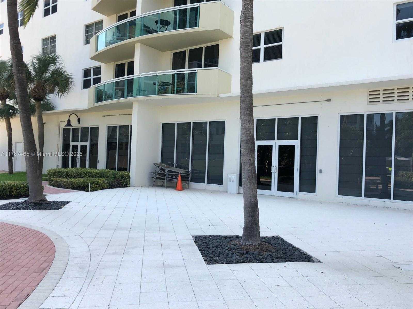Small Image of 3001 SOUTH OCEAN DR #327, Hollywood Number 31