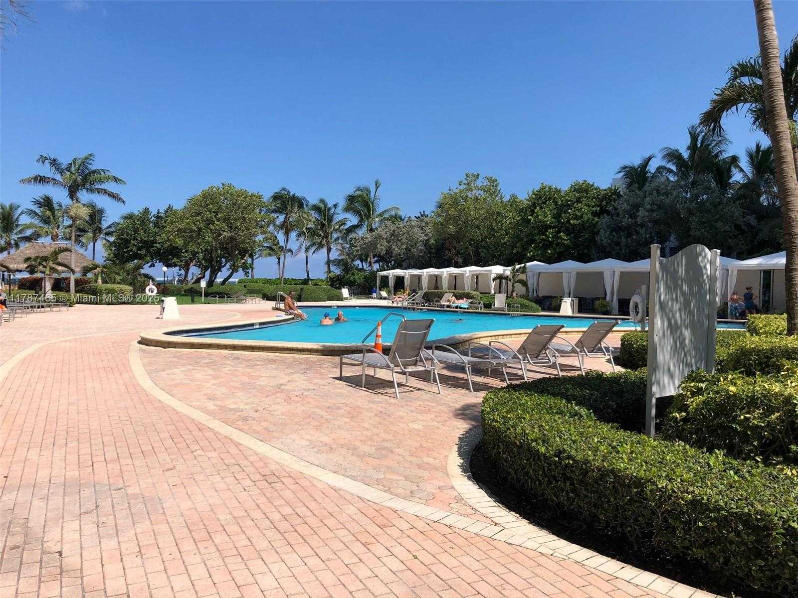 Small Image of 3001 SOUTH OCEAN DR #327, Hollywood Number 32