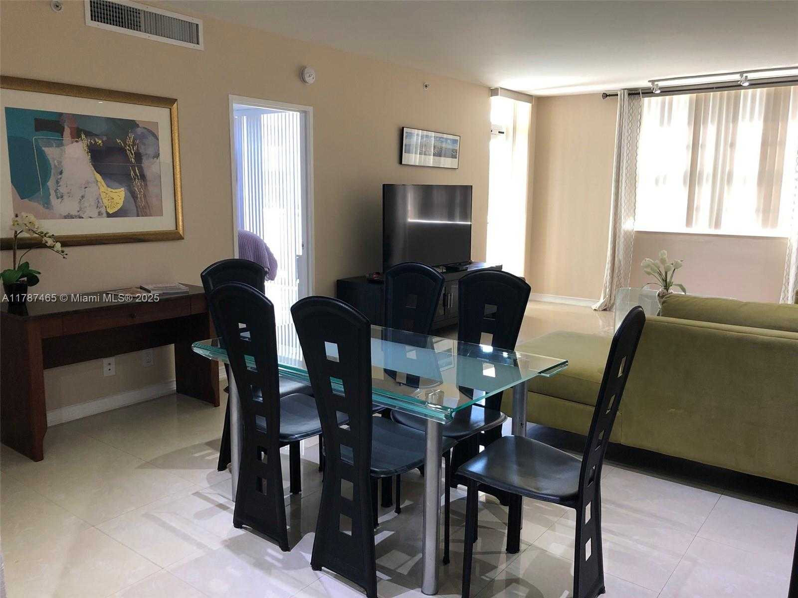 Small Image of 3001 SOUTH OCEAN DR #327, Hollywood Number 5