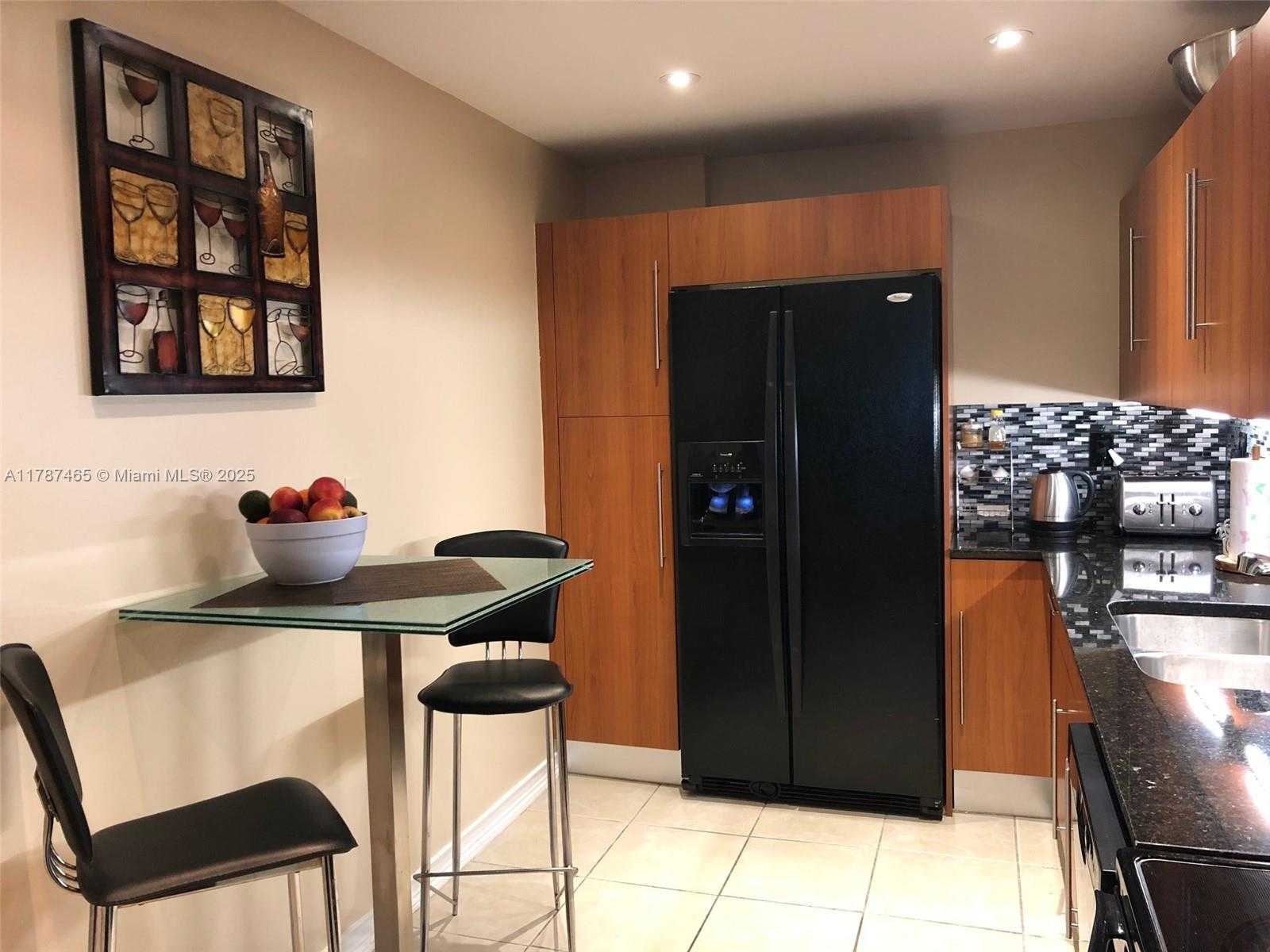 Small Image of 3001 SOUTH OCEAN DR #327, Hollywood Number 6