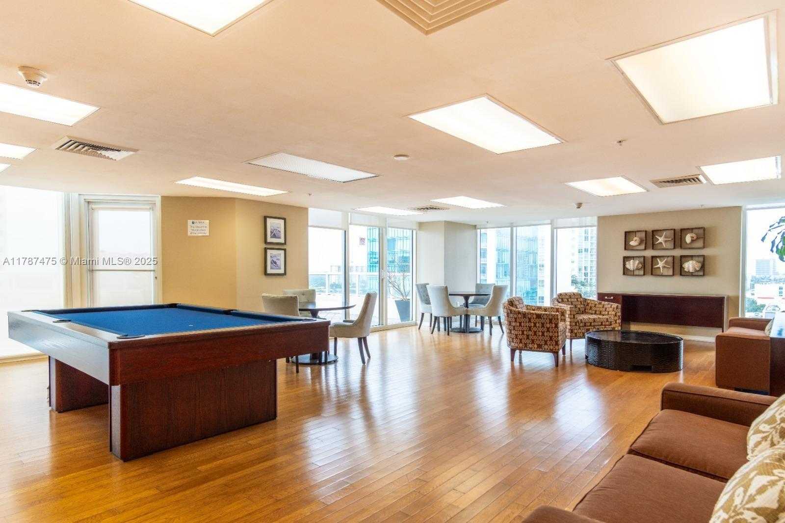Small Image of 16699 #903, Sunny Isles Beach Number 16