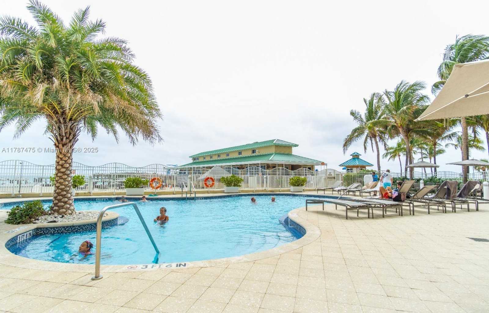 Small Image of 16699 #903, Sunny Isles Beach Number 5