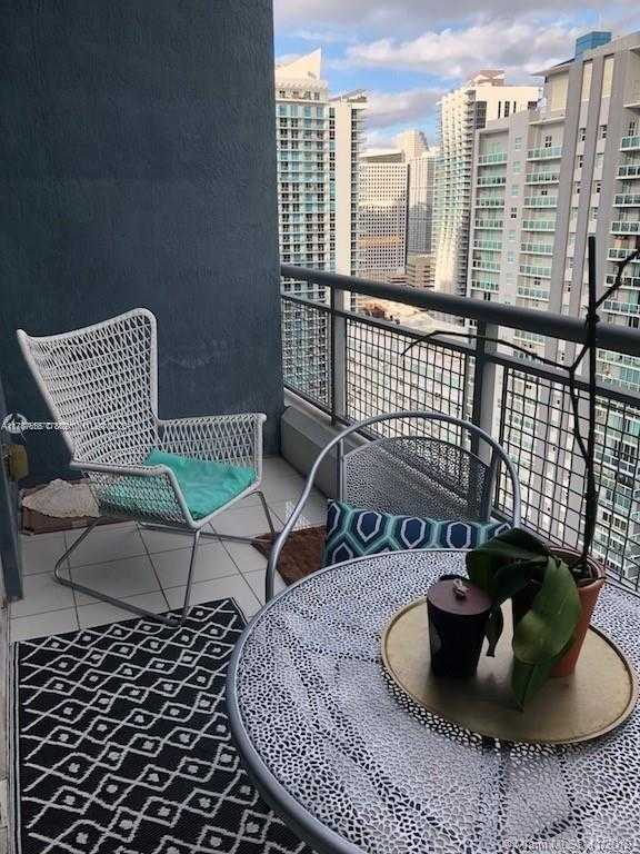 Small Image of 60 SOUTH WEST 13TH ST #2810, Miami Number 5