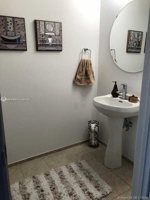 Small Image of 60 SOUTH WEST 13TH ST #2810, Miami Number 7