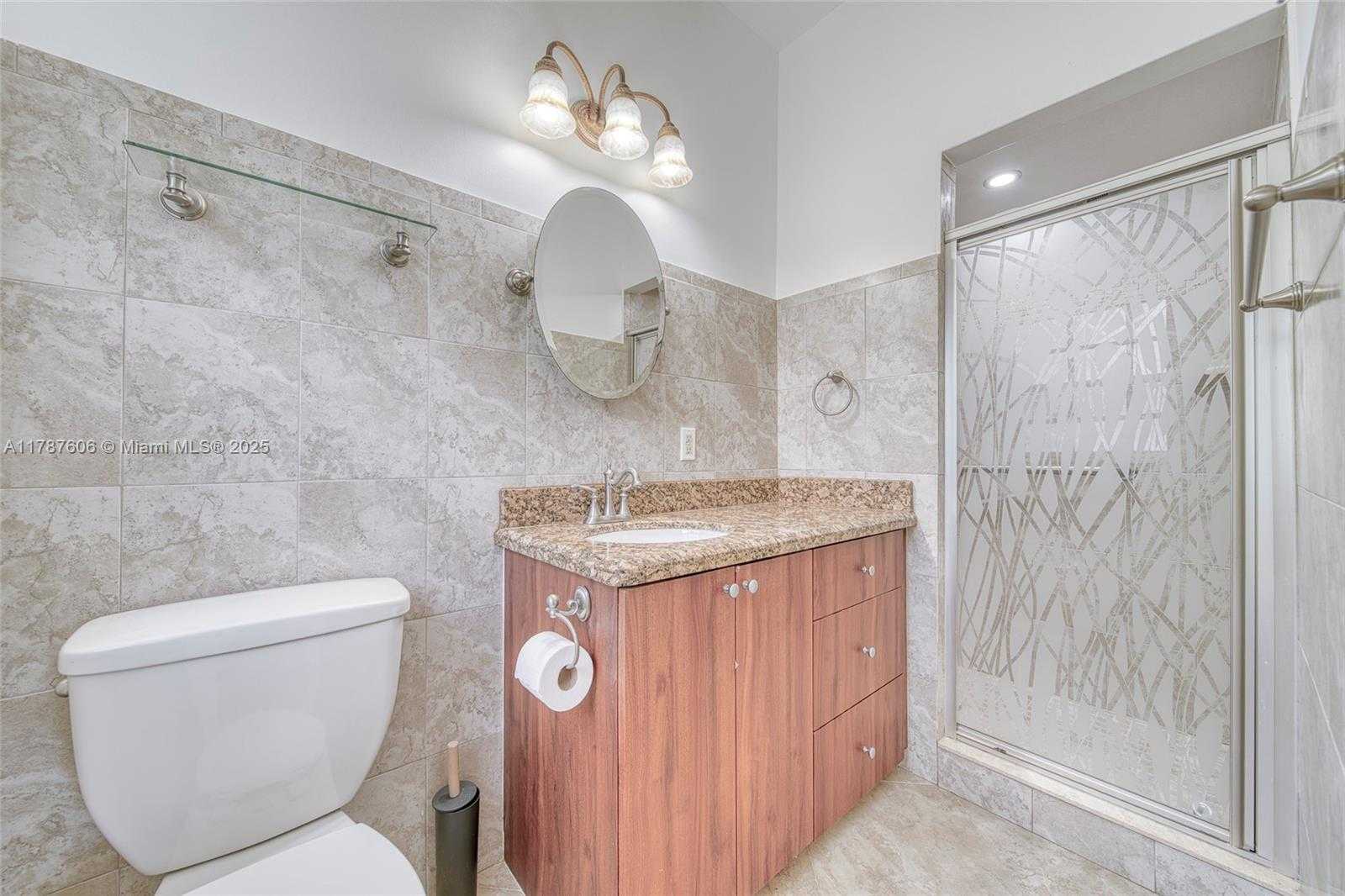 Small Image of 645 ALTARA AVE, Coral Gables Number 14