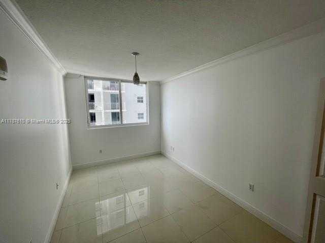 Small Image of 170 SOUTH EAST 14TH ST #1804, Miami Number 26