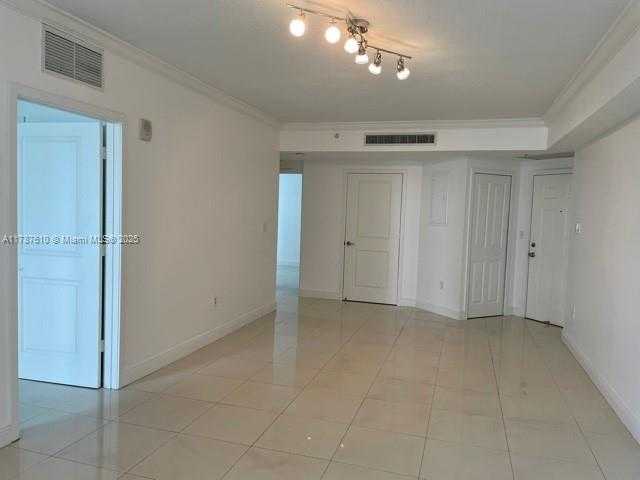 Small Image of 170 SOUTH EAST 14TH ST #1804, Miami Number 7