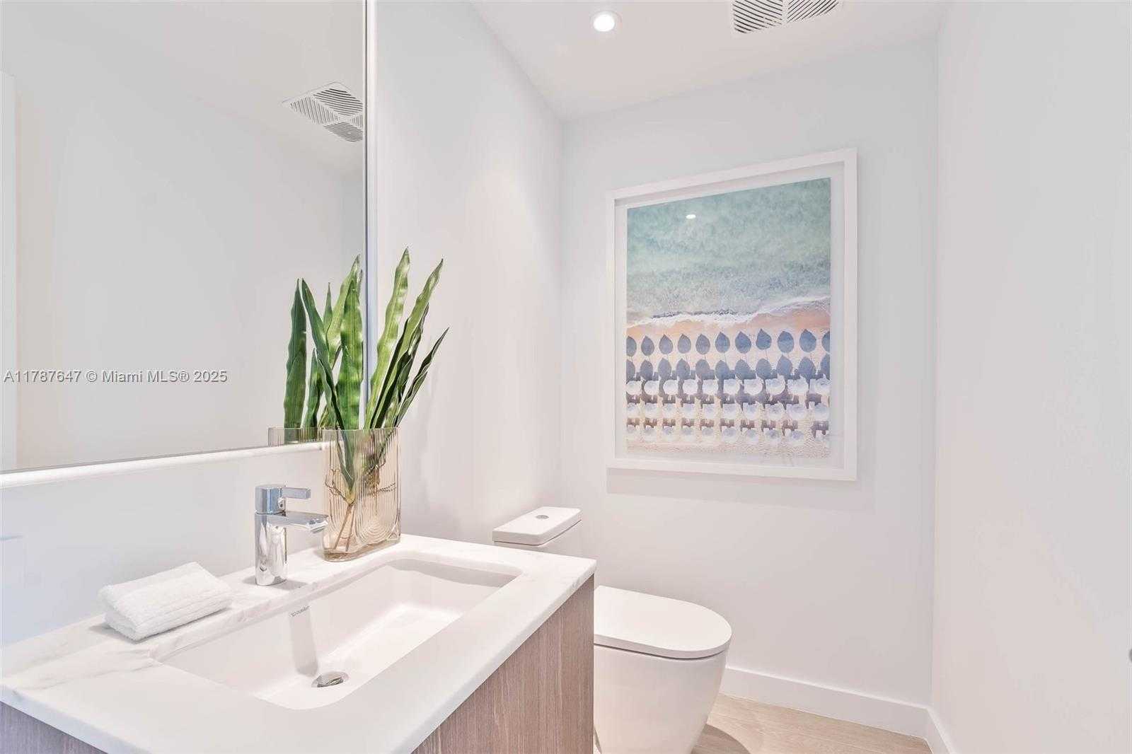 Small Image of 500 Alton Rd, Miami Beach, FL 33139, USA Number 28