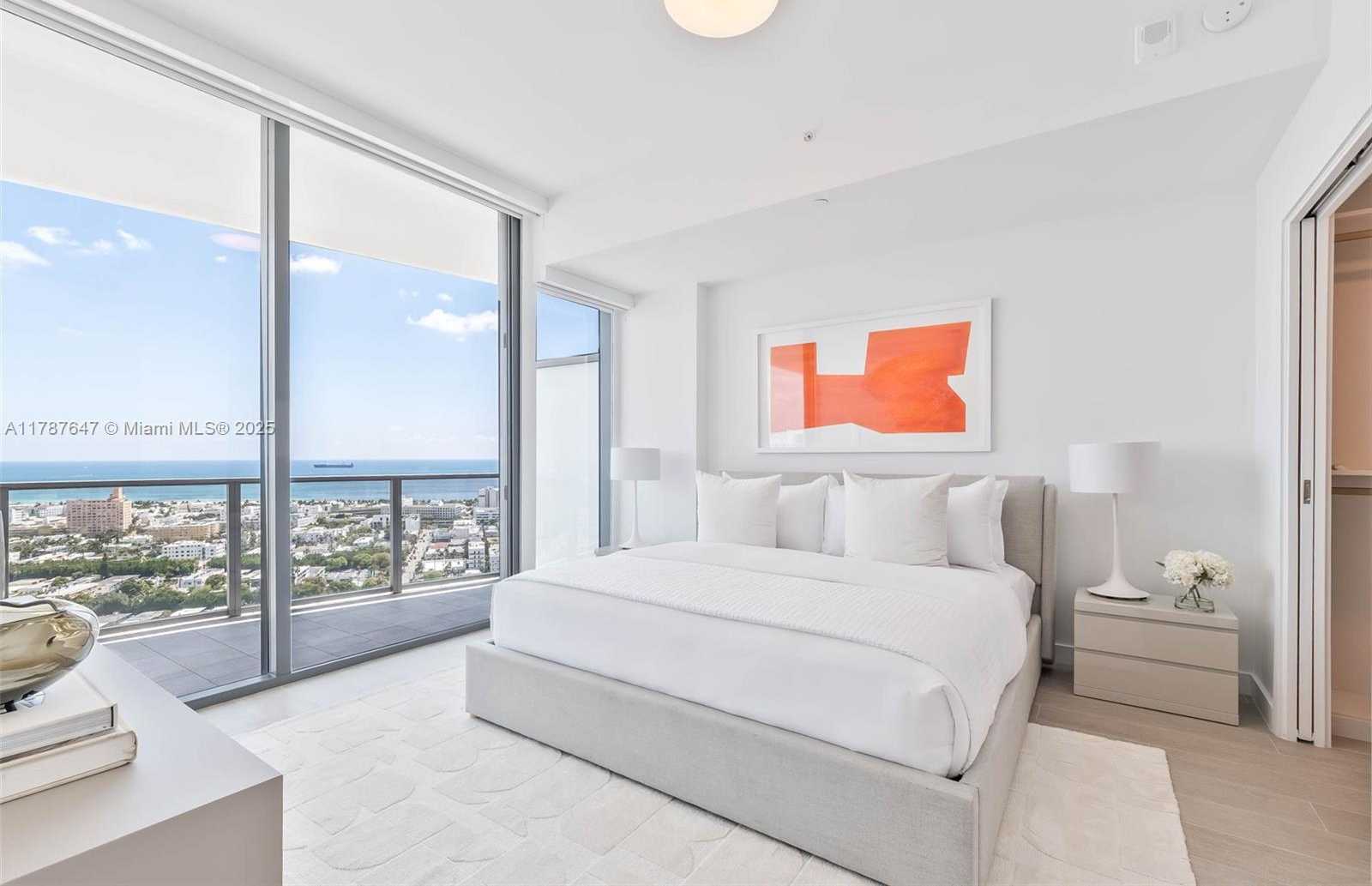 Small Image of 500 Alton Rd, Miami Beach, FL 33139, USA Number 6