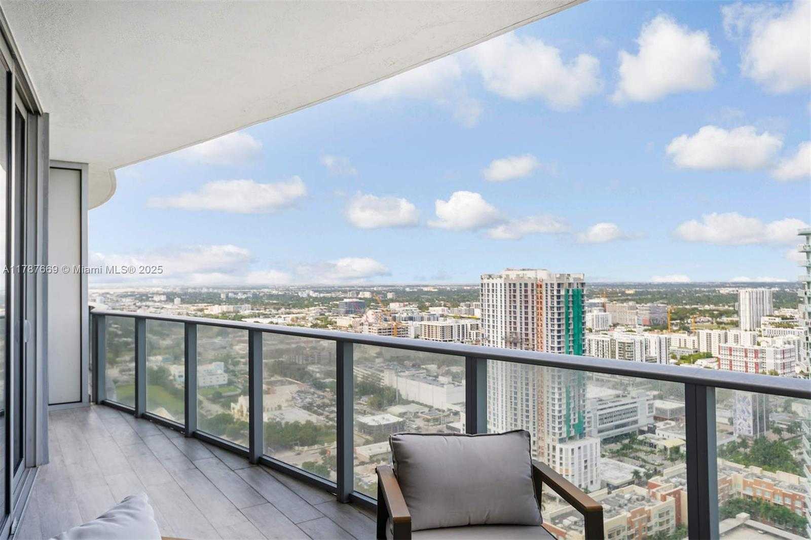 Small Image of 488 NORTH EAST 18TH ST #3903, Miami Number 10