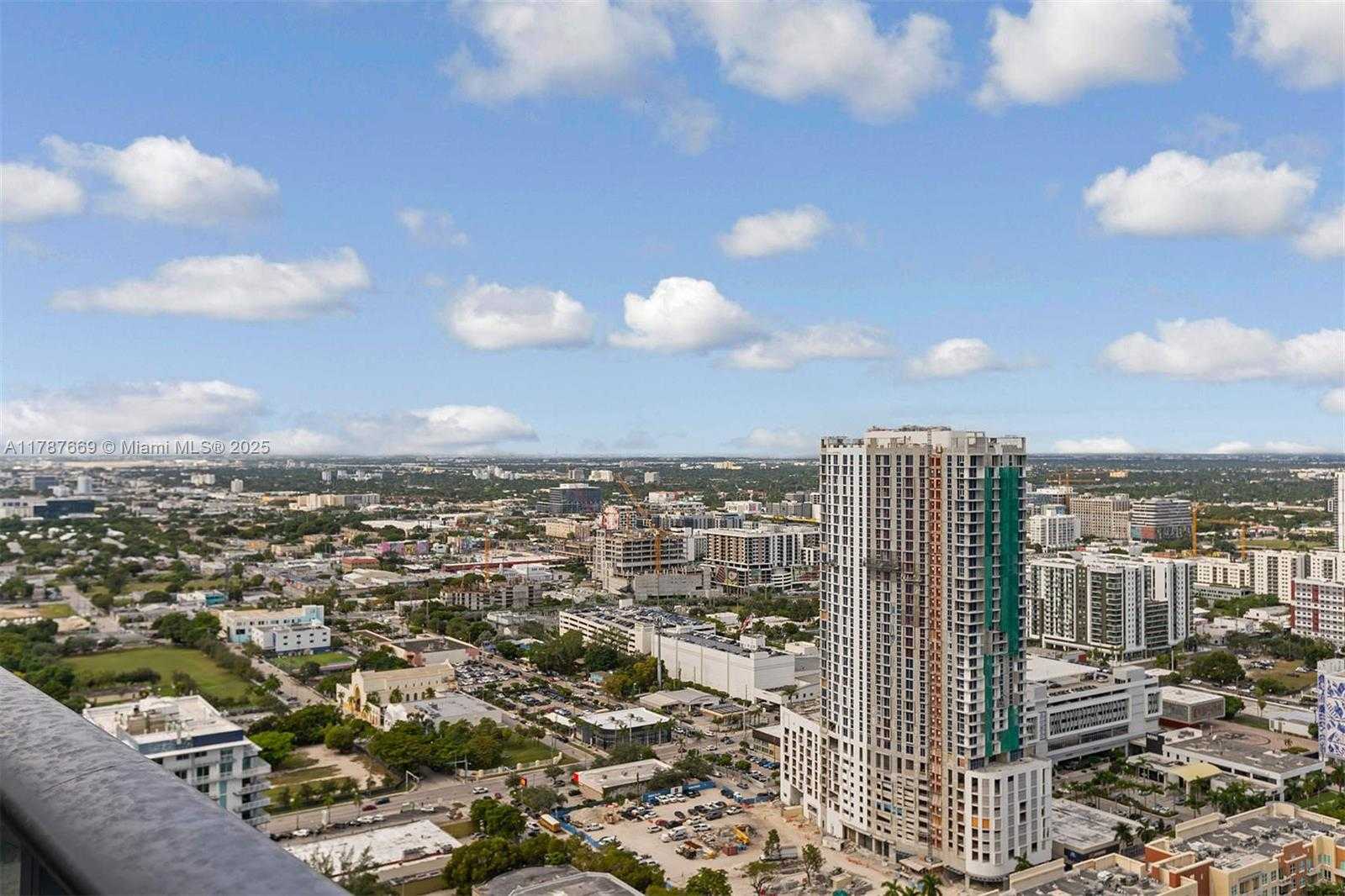 Small Image of 488 NORTH EAST 18TH ST #3903, Miami Number 14