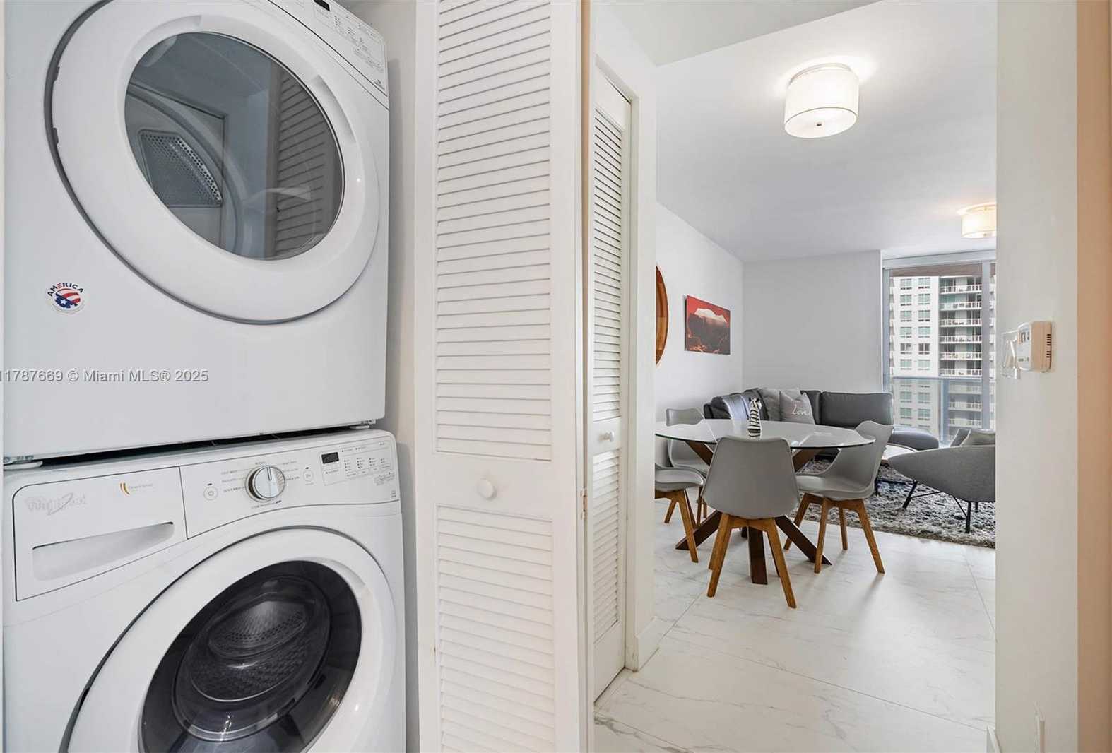 Small Image of 488 NORTH EAST 18TH ST #3903, Miami Number 22