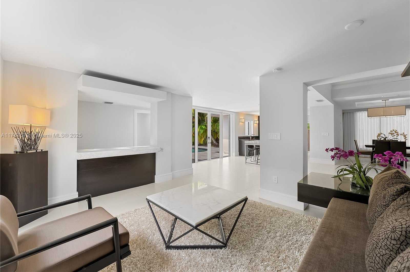 Small Image of 122 EAST 2ND CT, Miami Beach Number 16