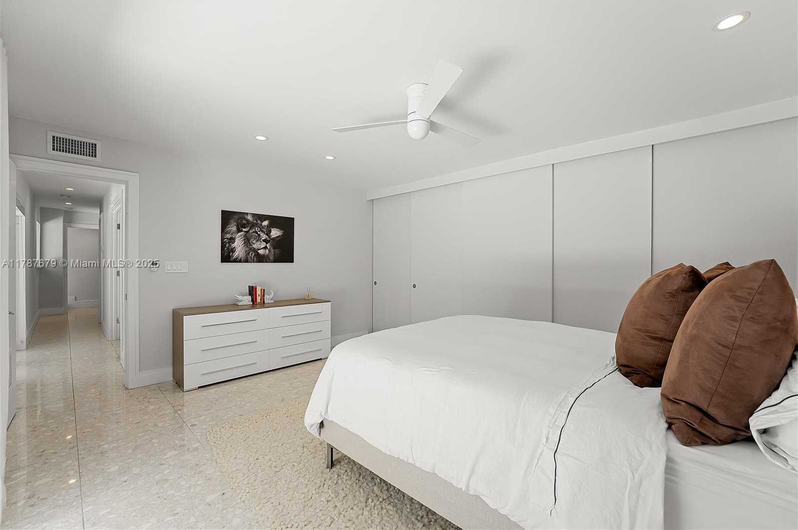 Small Image of 122 EAST 2ND CT, Miami Beach Number 22