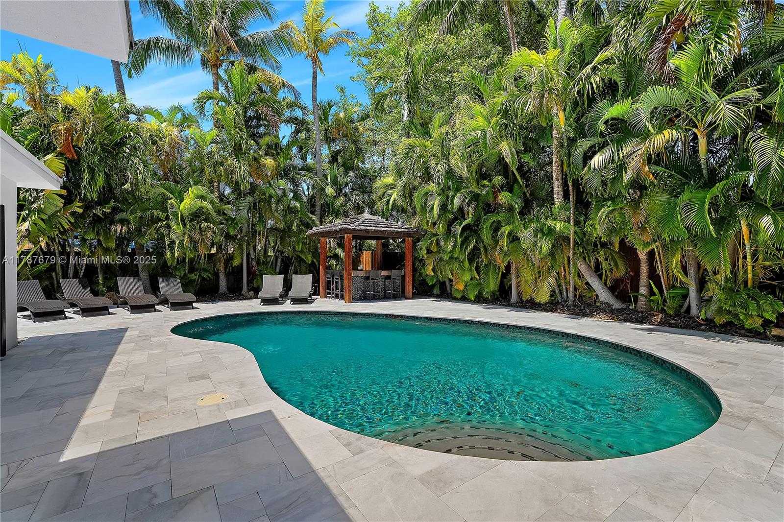 Small Image of 122 EAST 2ND CT, Miami Beach Number 31