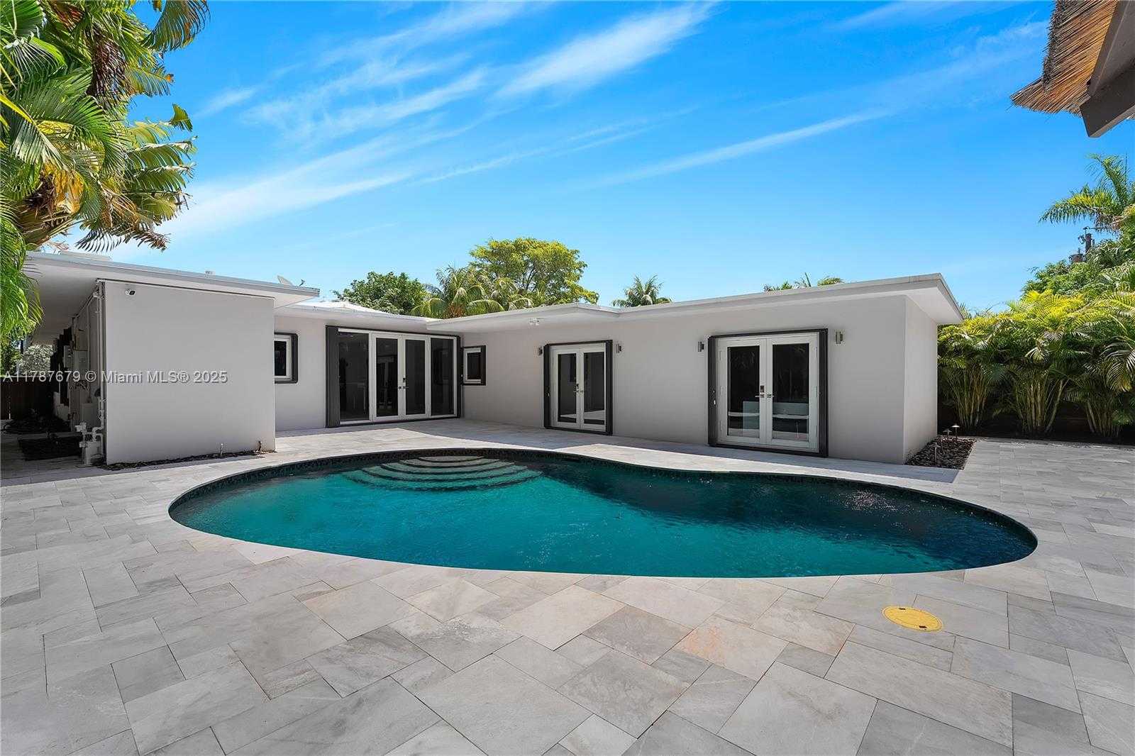 Small Image of 122 EAST 2ND CT, Miami Beach Number 33