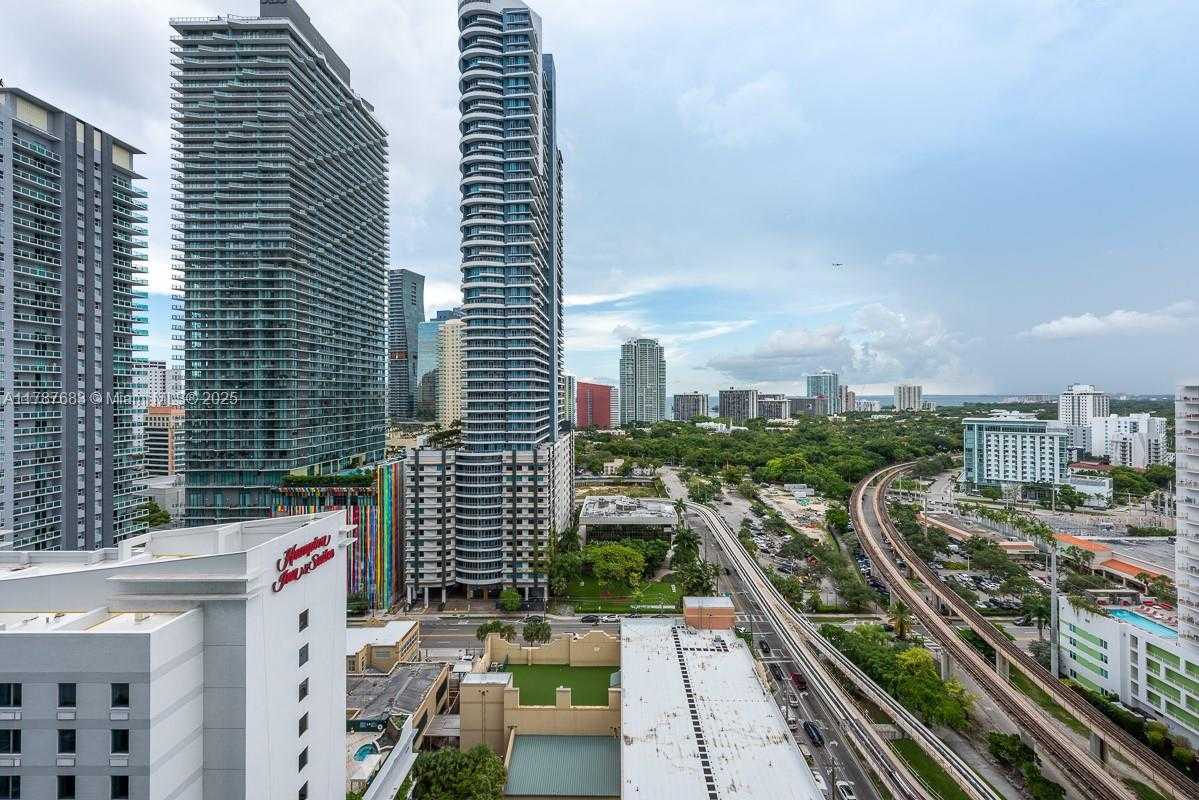 Small Image of 79 SOUTH WEST 12TH ST #2303-S, Miami Number 18