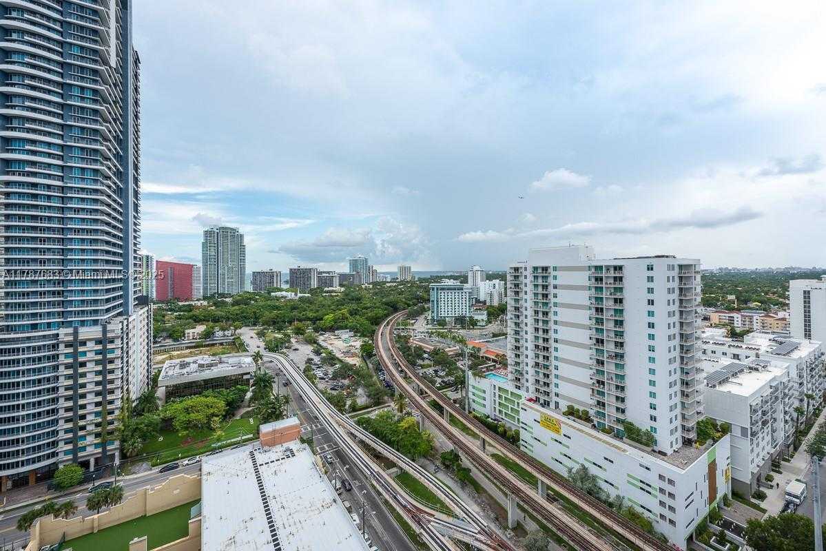 Small Image of 79 SOUTH WEST 12TH ST #2303-S, Miami Number 19