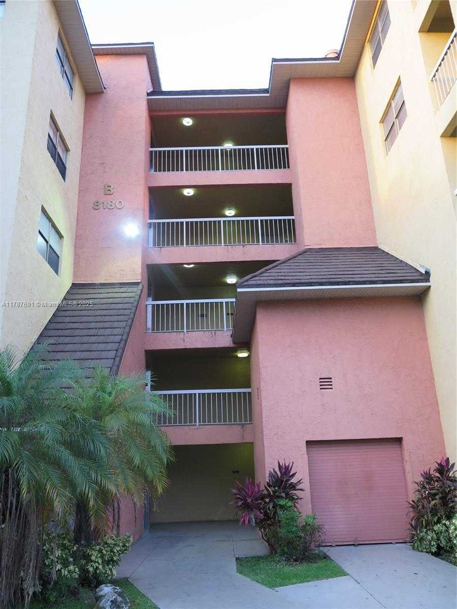 Small Image of 8180 #130, Doral Number 2