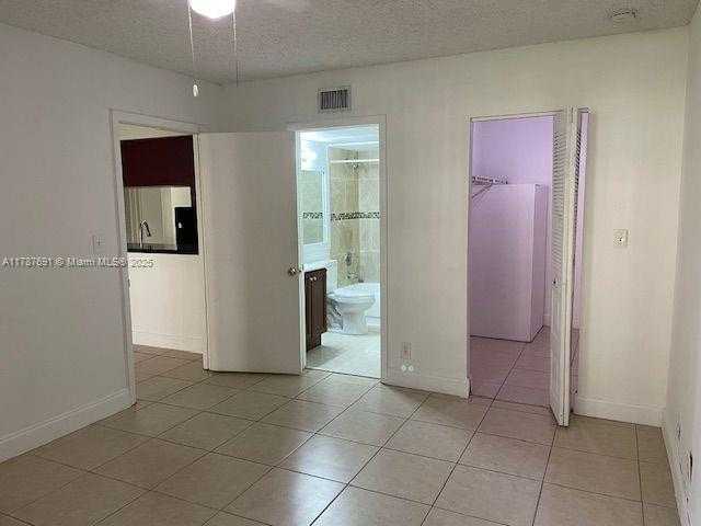 Small Image of 8180 #130, Doral Number 59