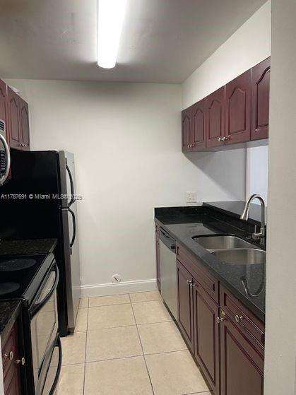 Small Image of 8180 #130, Doral Number 7